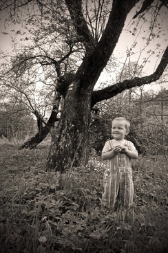 child_and_nature_211127